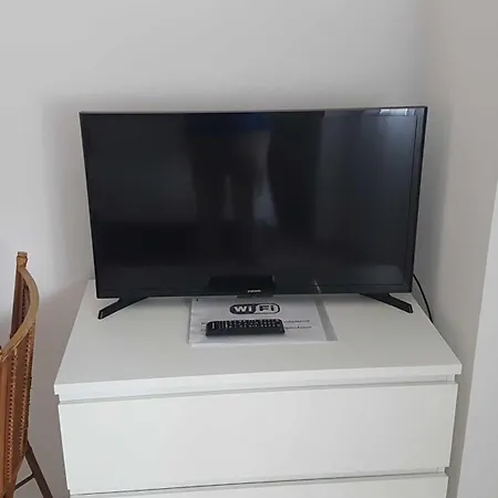 Coqueto Estudio En Calle Vela Apartmán