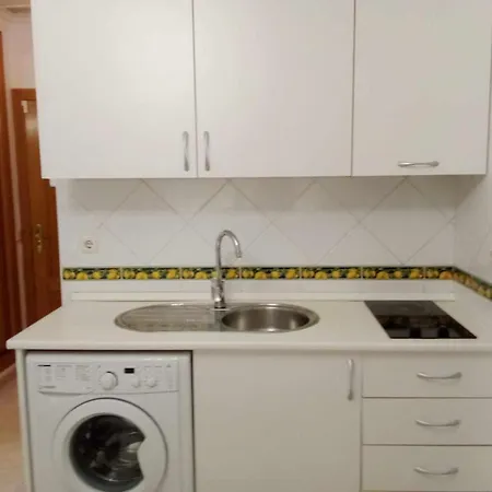 Coqueto Estudio En Calle Vela * Benalmadena
